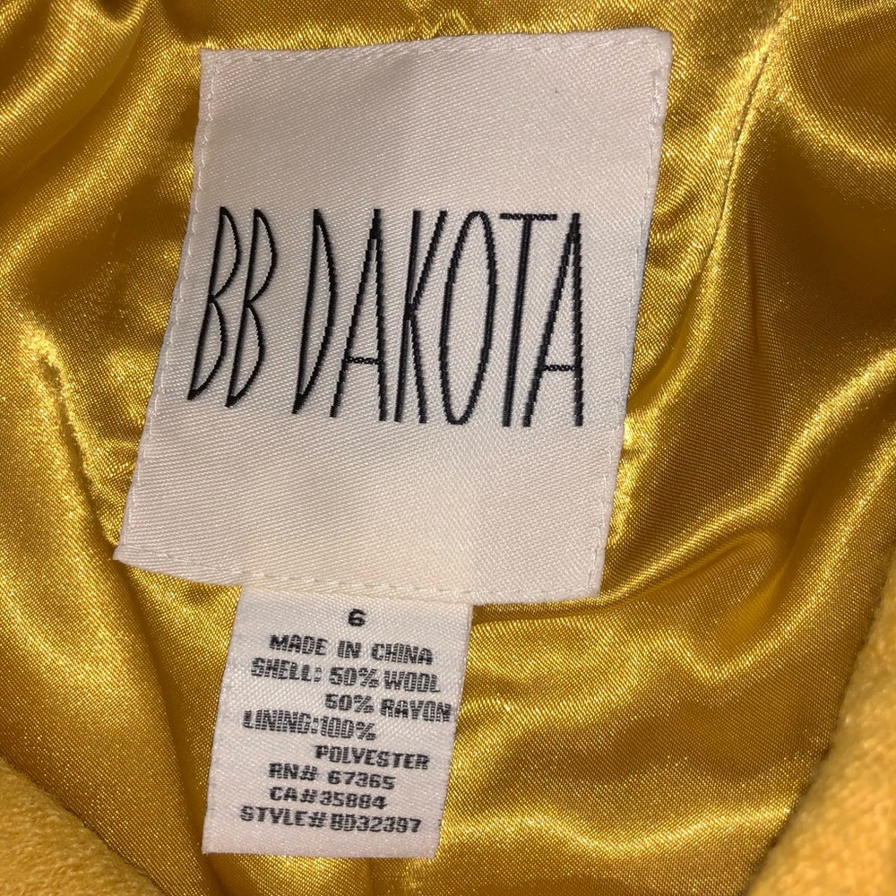 Jacket - Picture 3 of 6